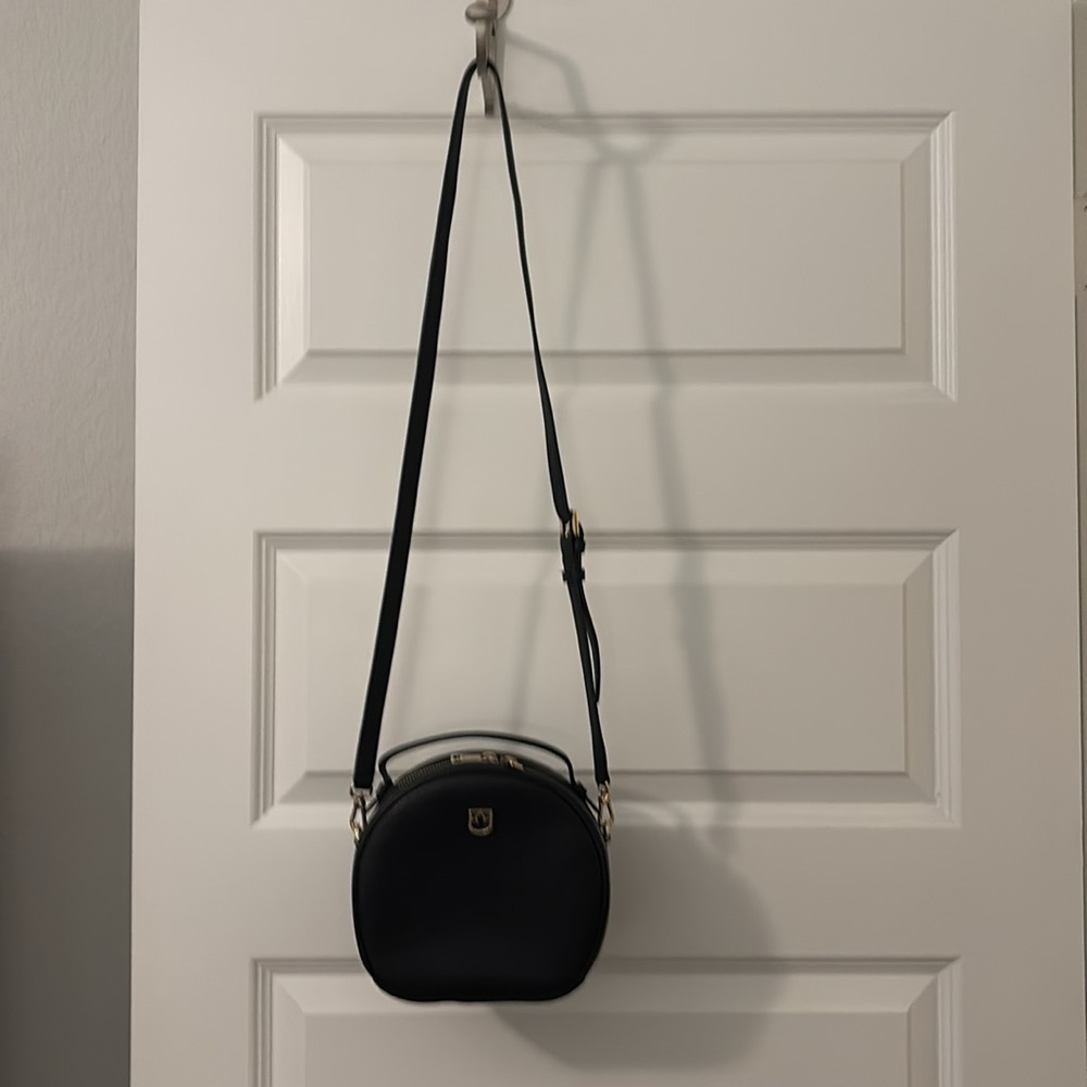 Furla Dotty Black w/gold accents Leather Crossbody small Bag top handle designer - Picture 3 of 14